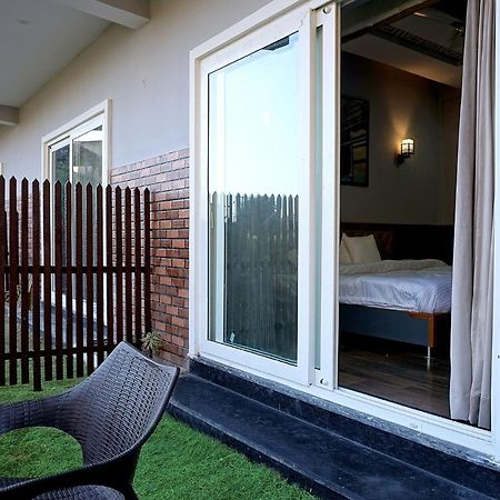 Sl Manor Hill Resort Mussoorie Exterior photo