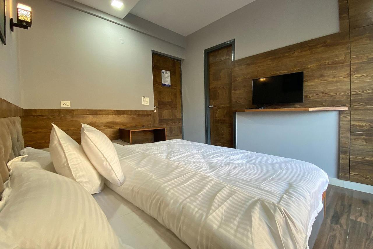 Sl Manor Hill Resort Mussoorie Exterior photo